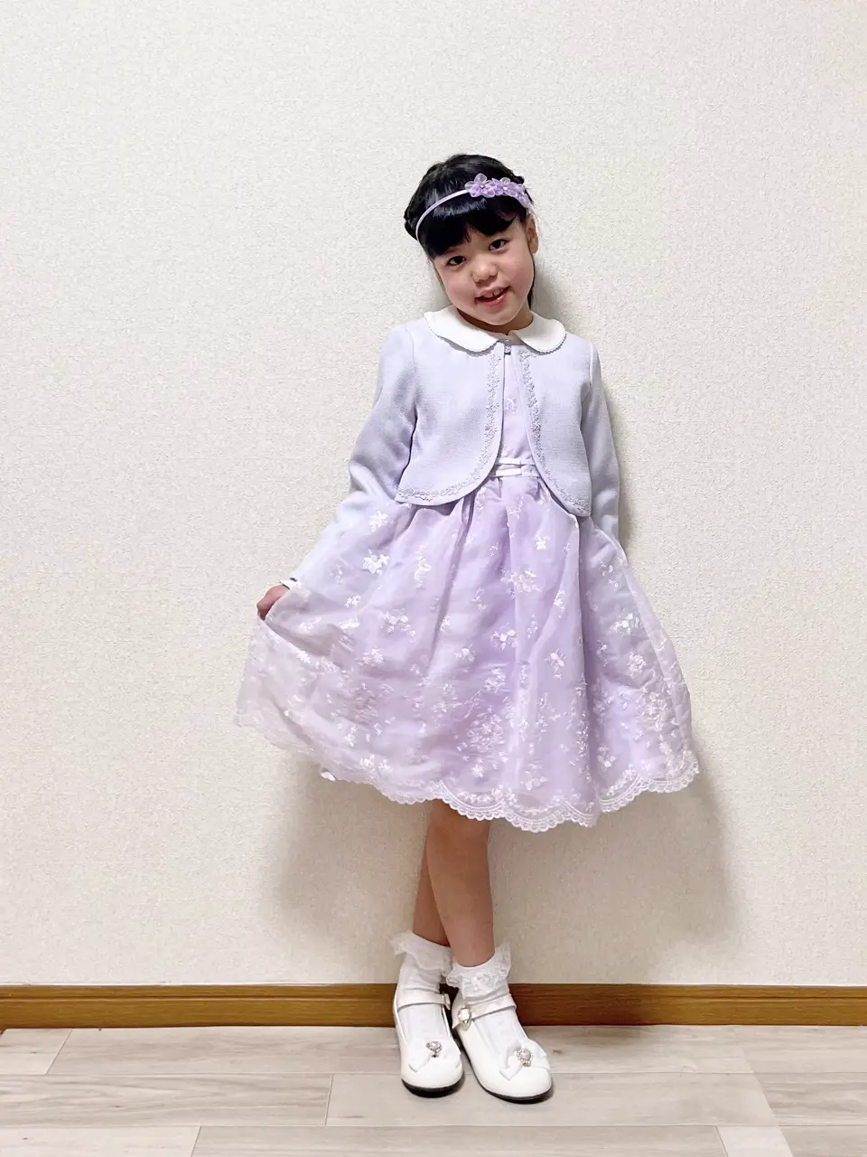 ANY MIKA コーディネート画像