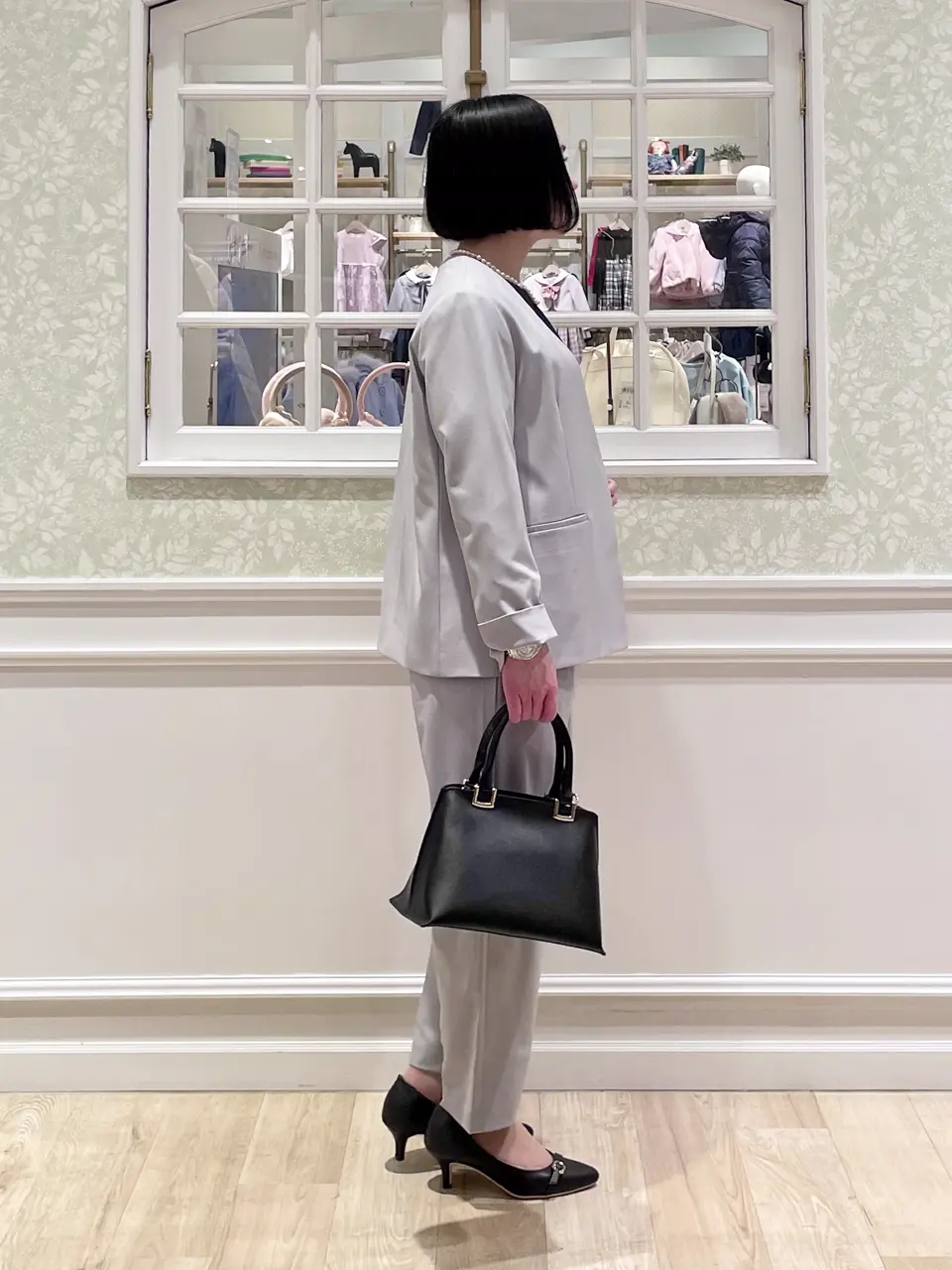 ANY MIKA コーディネート画像