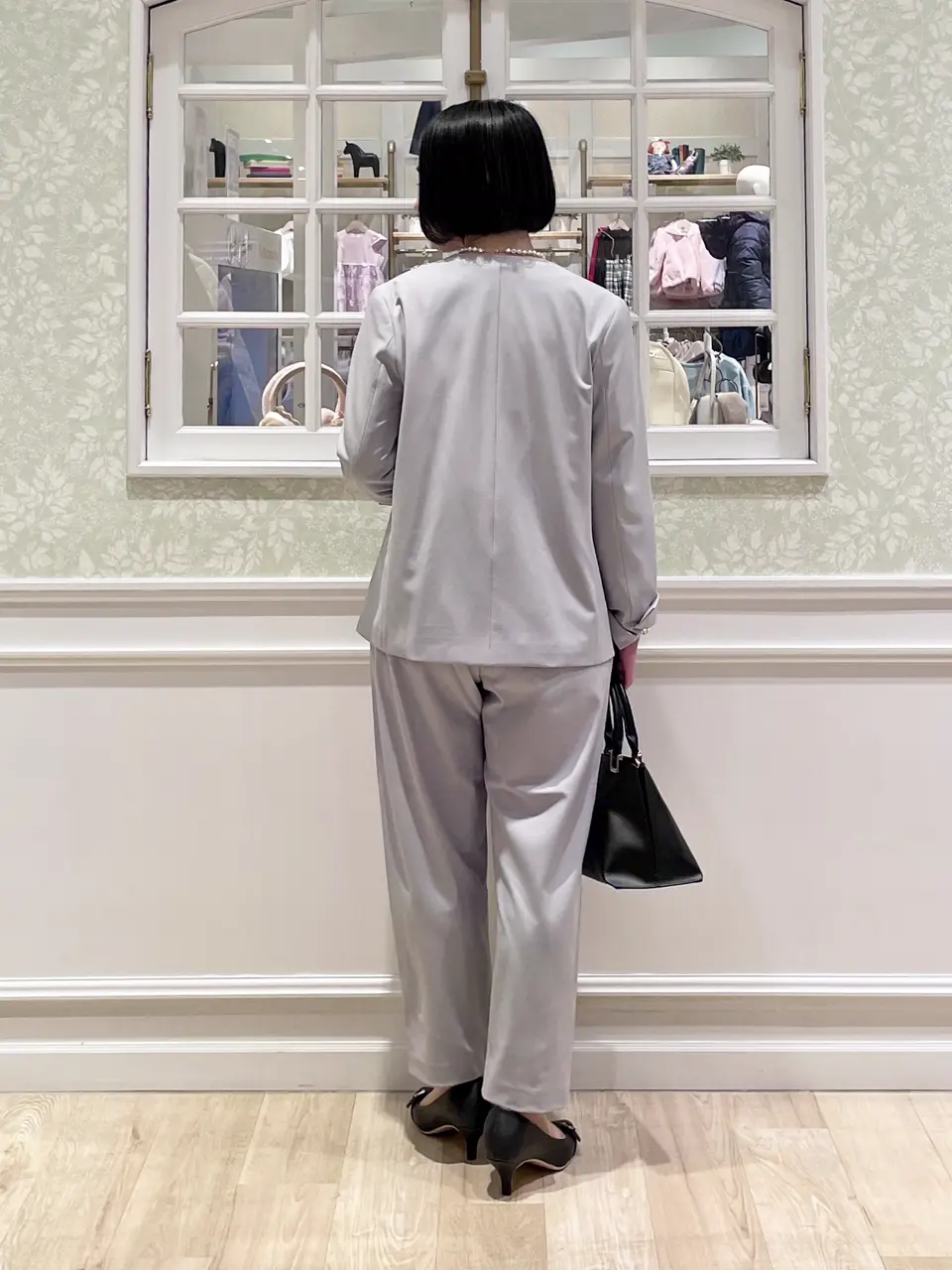 ANY MIKA コーディネート画像