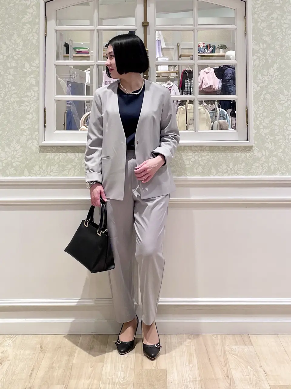 ANY MIKA コーディネート画像