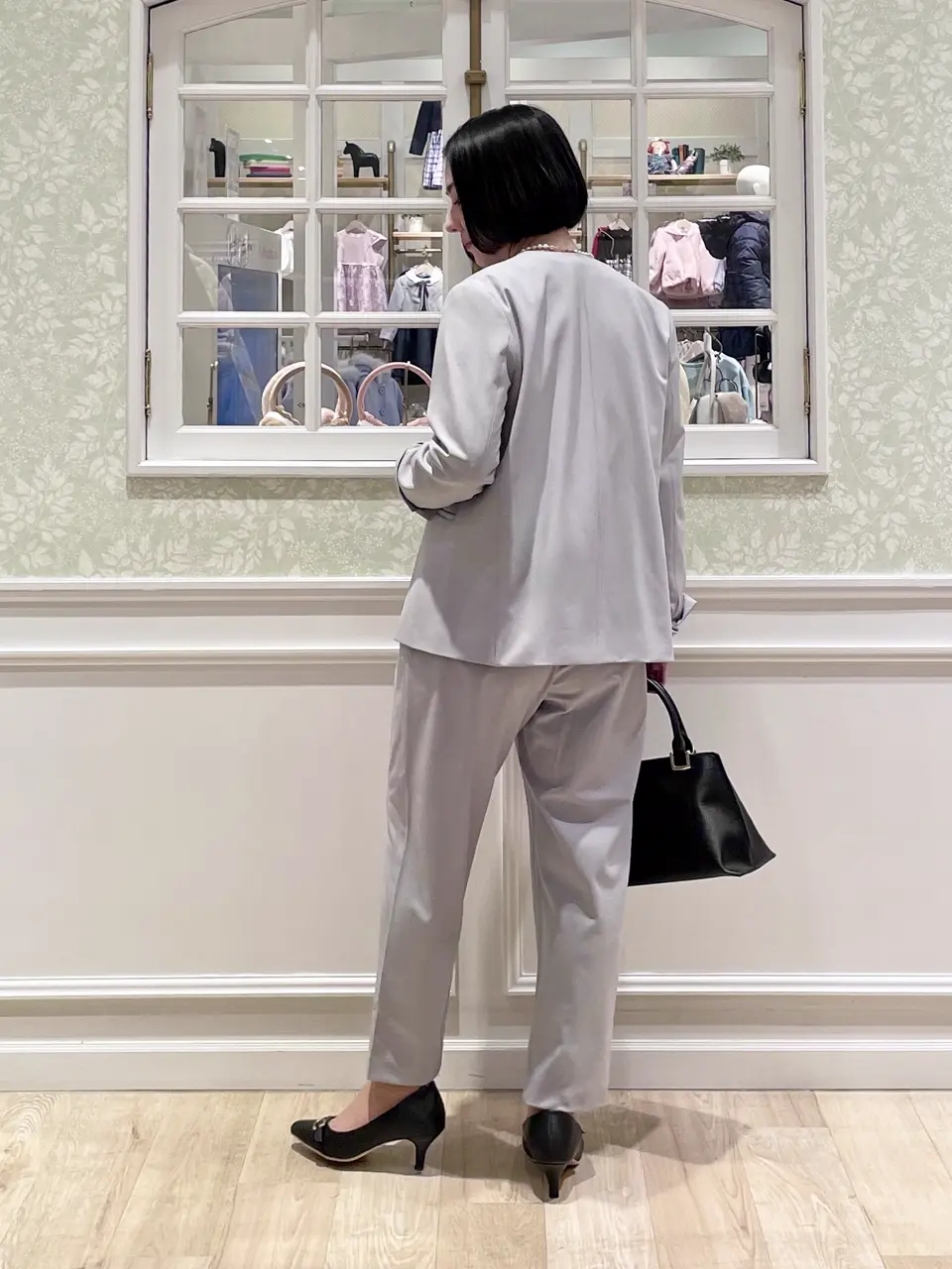 ANY MIKA コーディネート画像