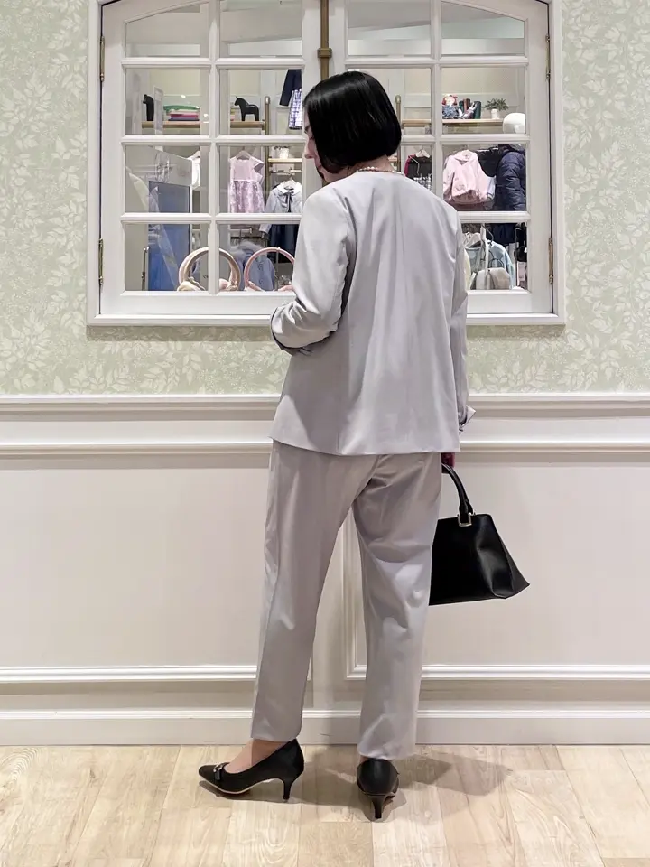 ANY MIKA コーディネート画像