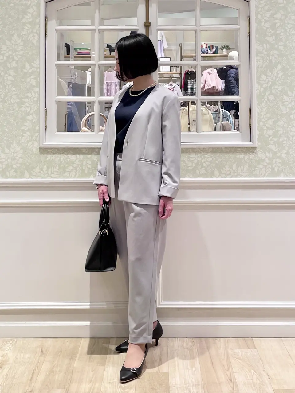 ANY MIKA コーディネート画像