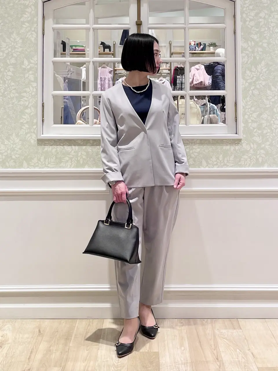 ANY MIKA コーディネート画像