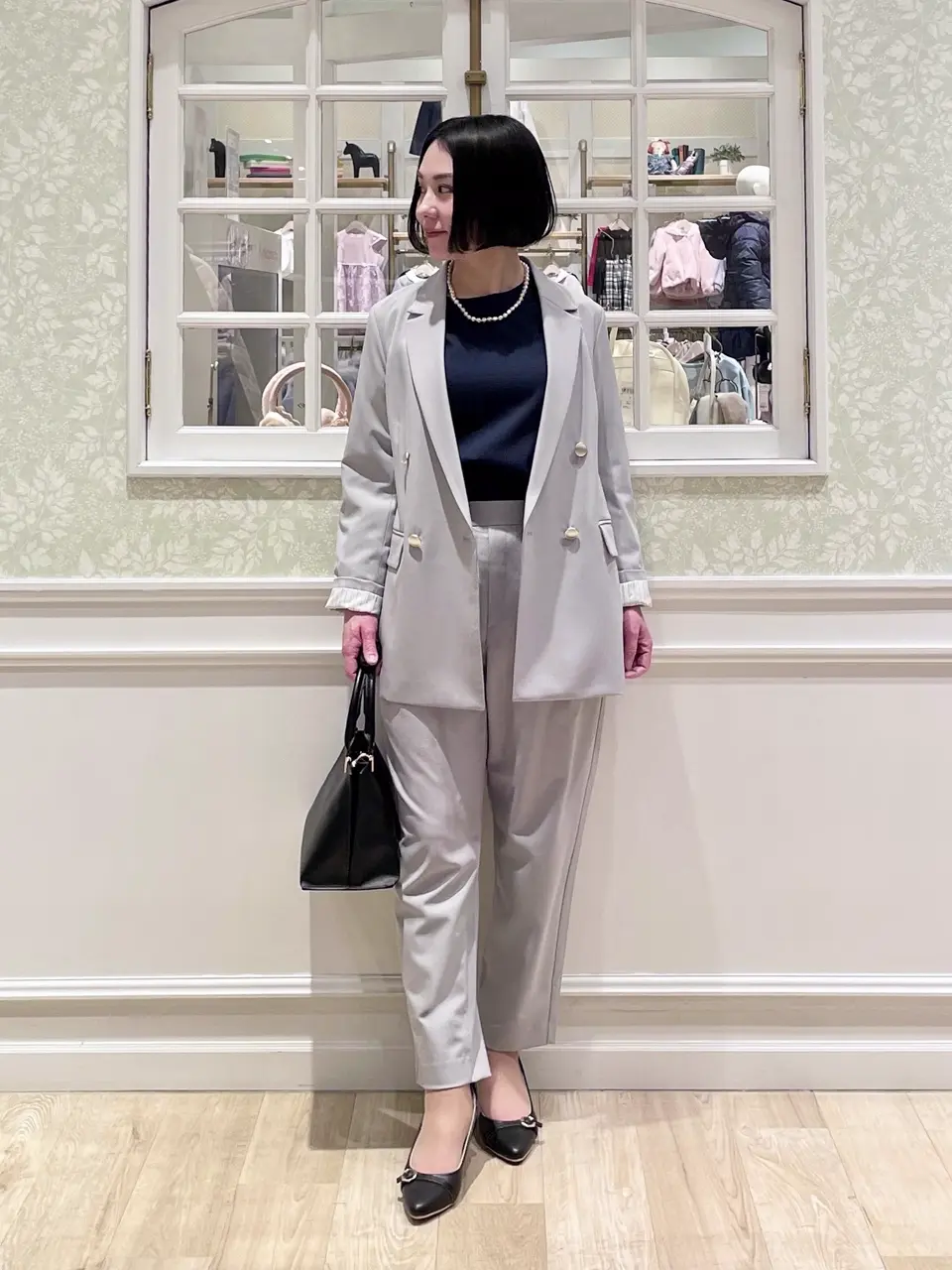 ANY MIKA コーディネート画像