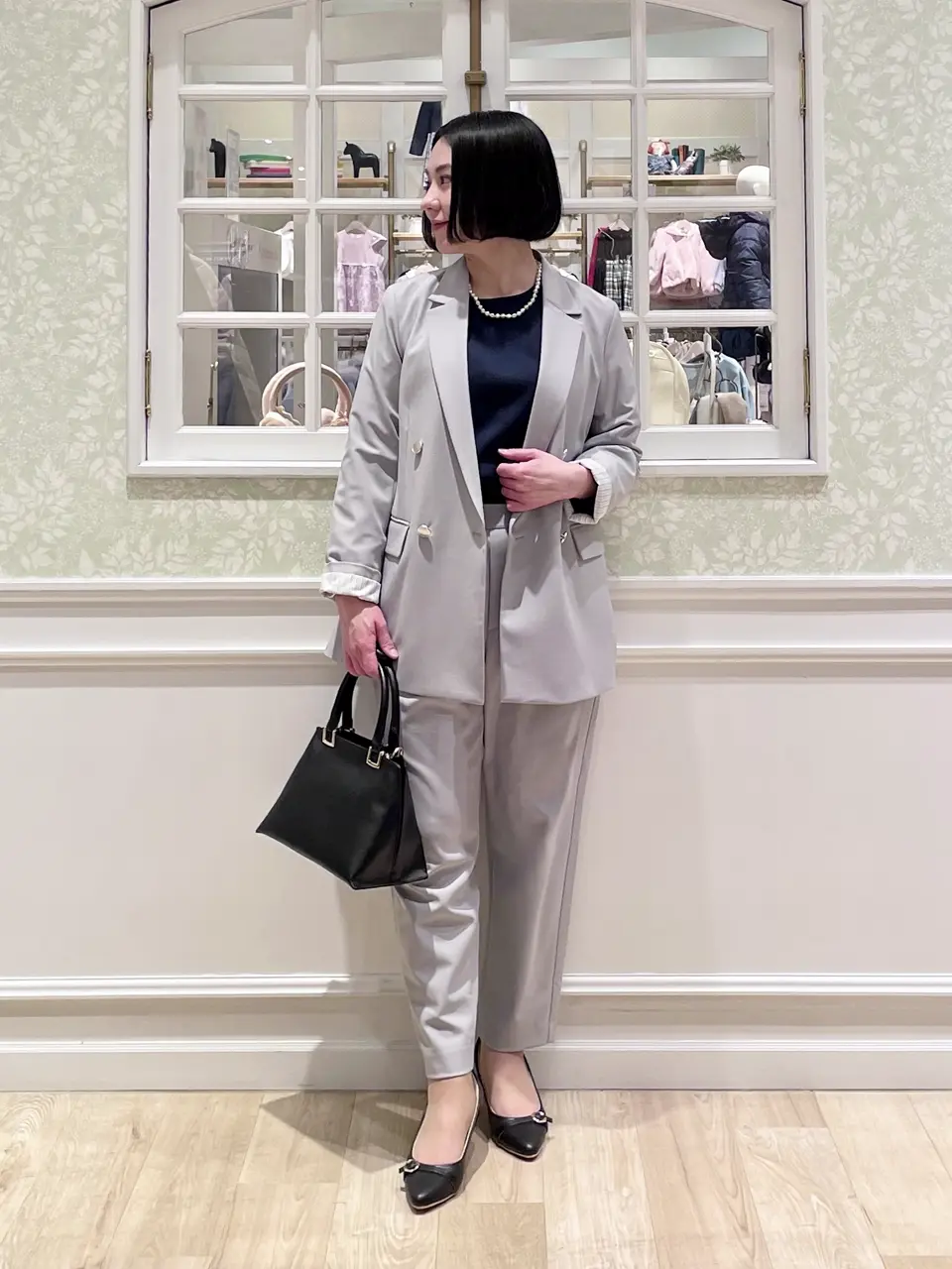 ANY MIKA コーディネート画像