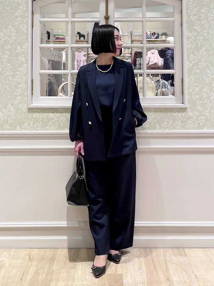 ANY MIKA コーディネート画像