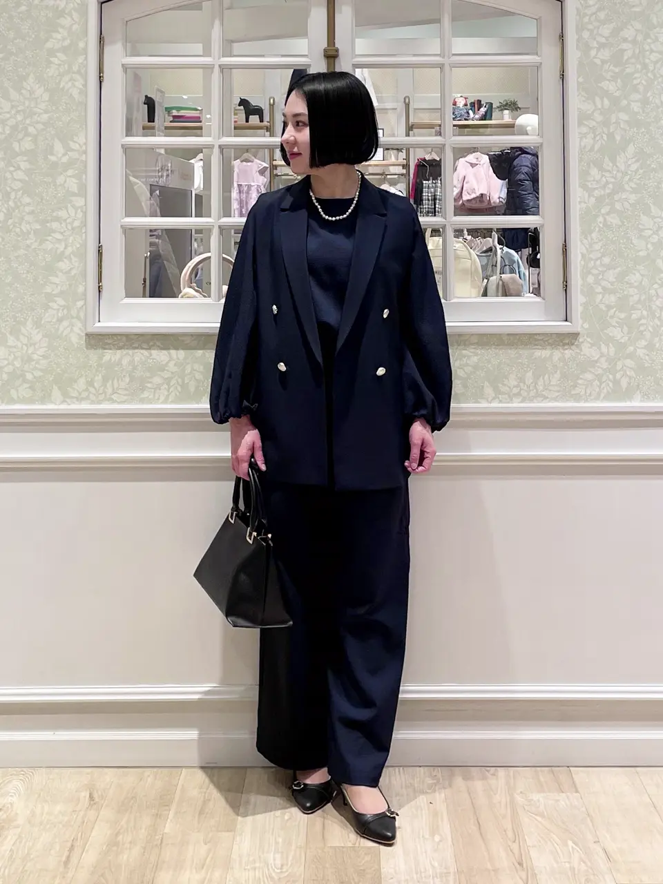 ANY MIKA コーディネート画像