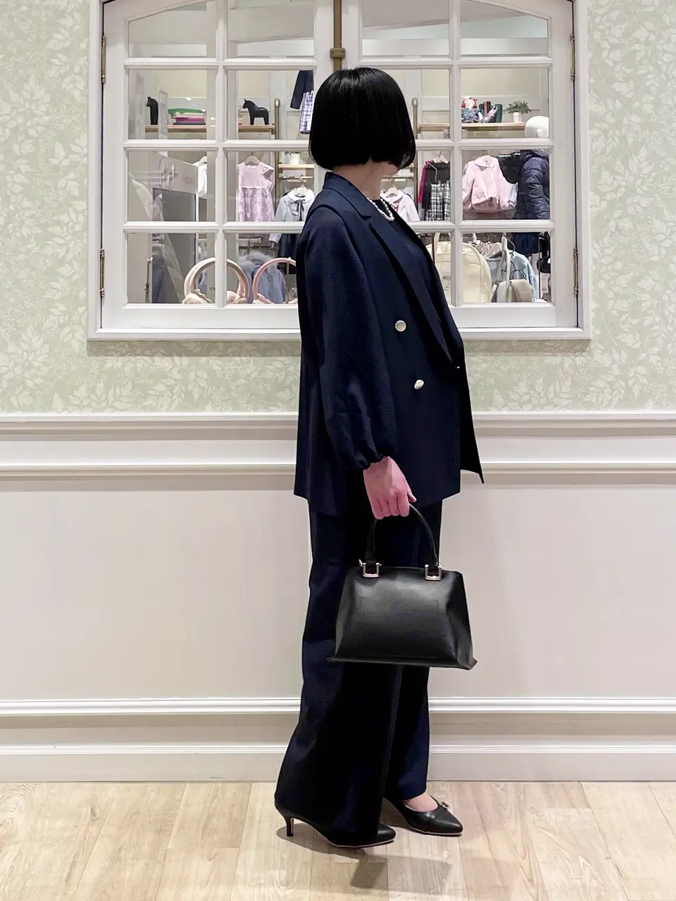 ANY MIKA コーディネート画像