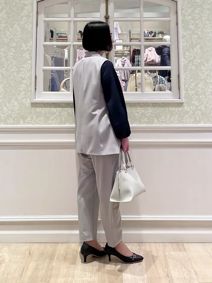 ANY MIKA コーディネート画像