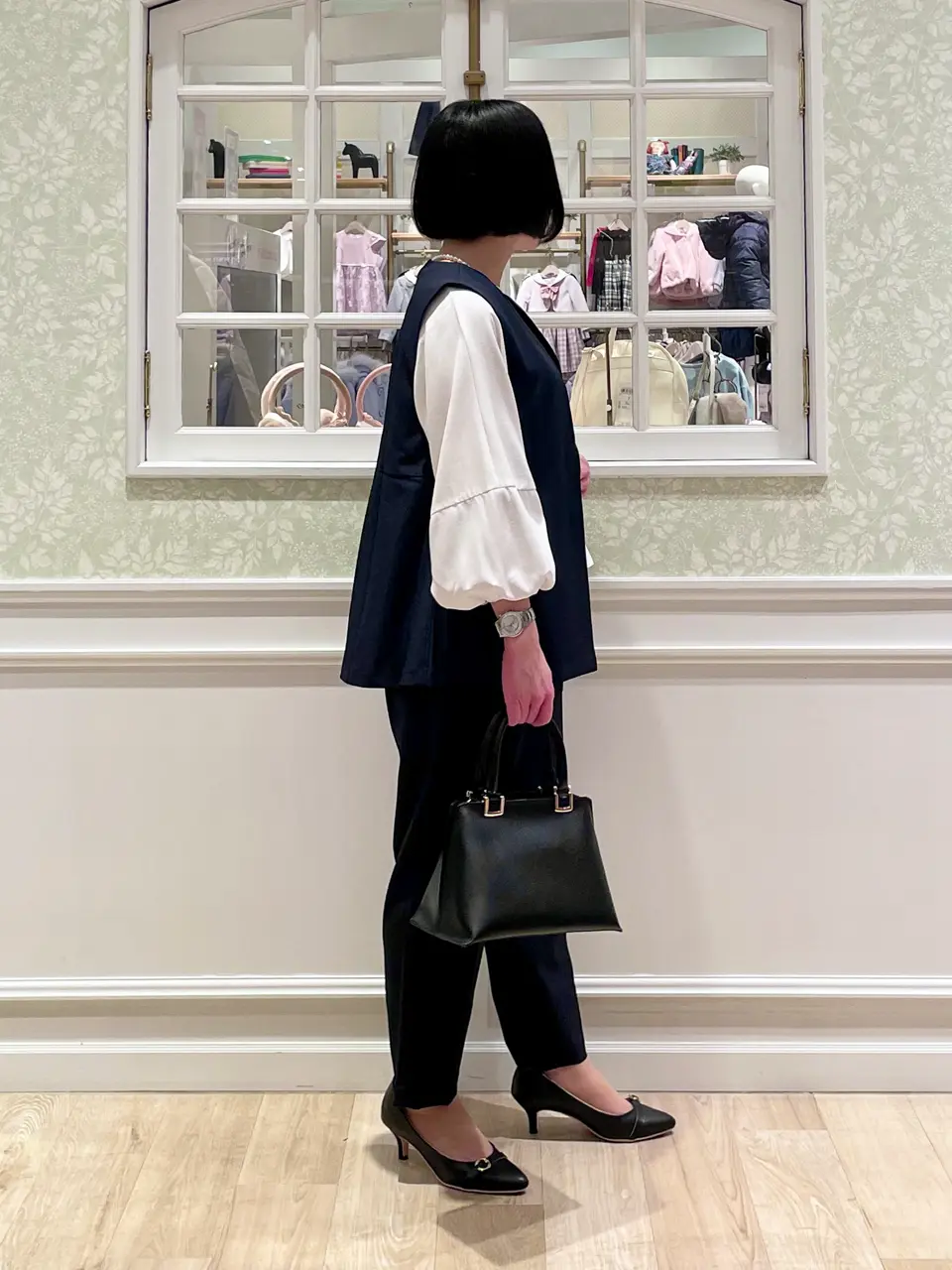 ANY MIKA コーディネート画像