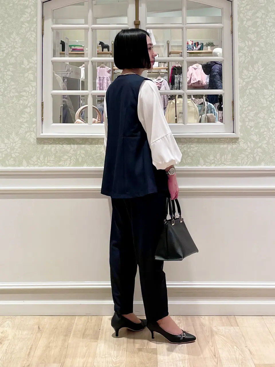 ANY MIKA コーディネート画像