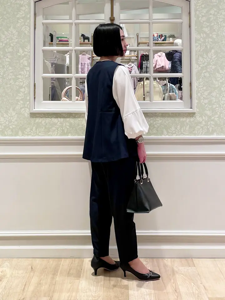 ANY MIKA コーディネート画像