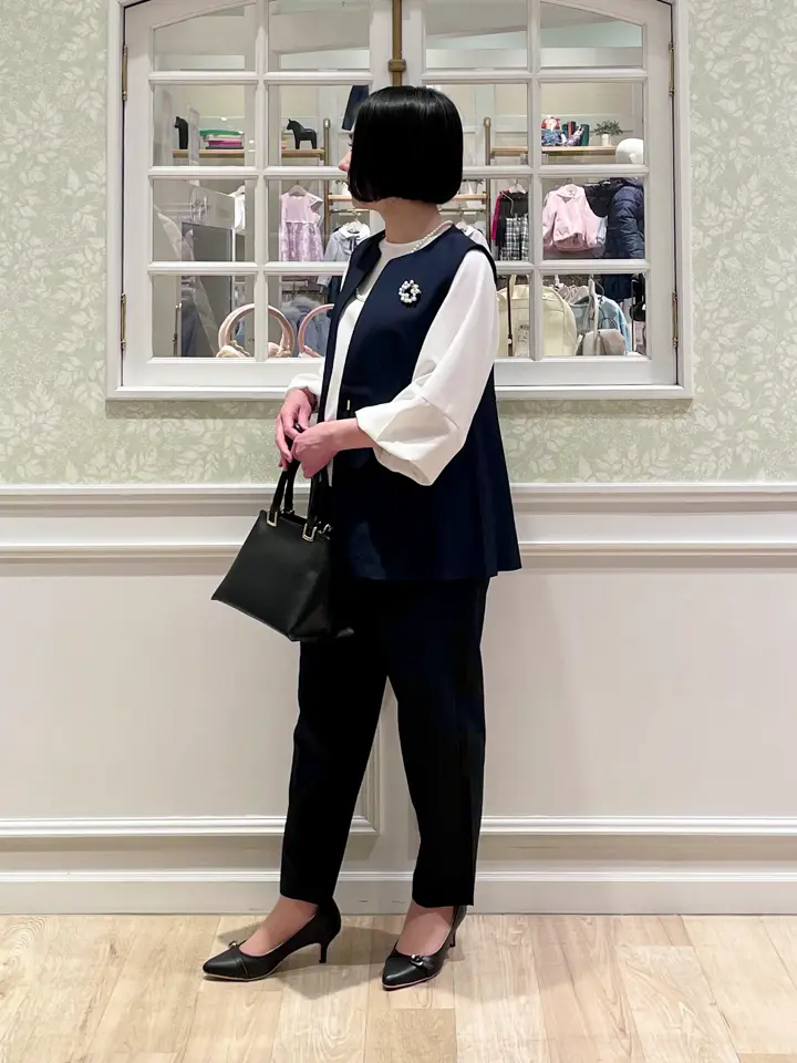 ANY MIKA コーディネート画像