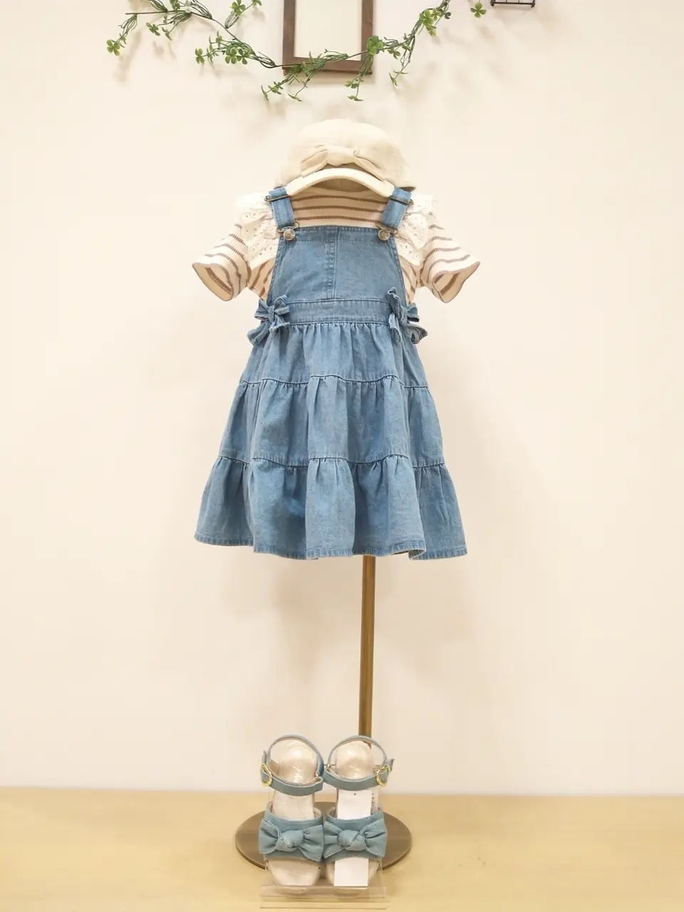 ANY H コーディネート画像