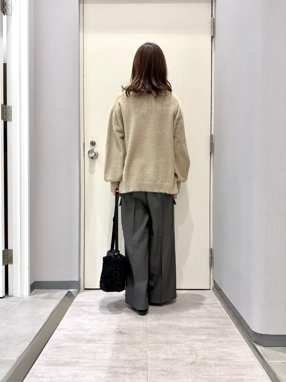 ANY 金井 コーディネート画像