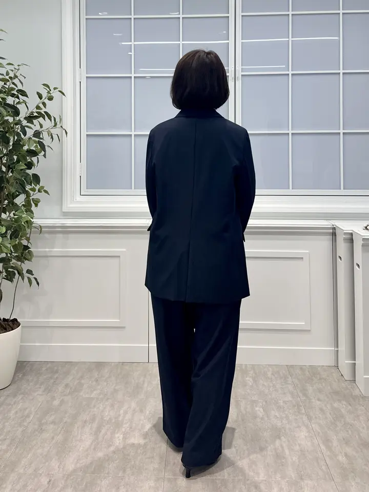 ANY フジコ コーディネート画像