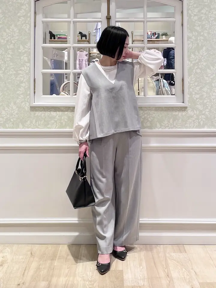 ANY MIKA コーディネート画像