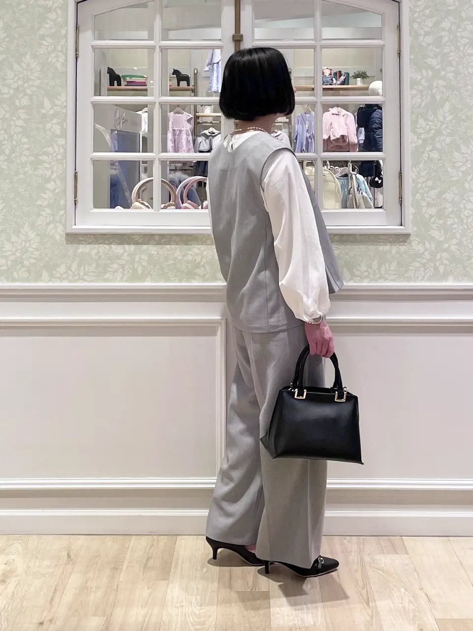 ANY MIKA コーディネート画像