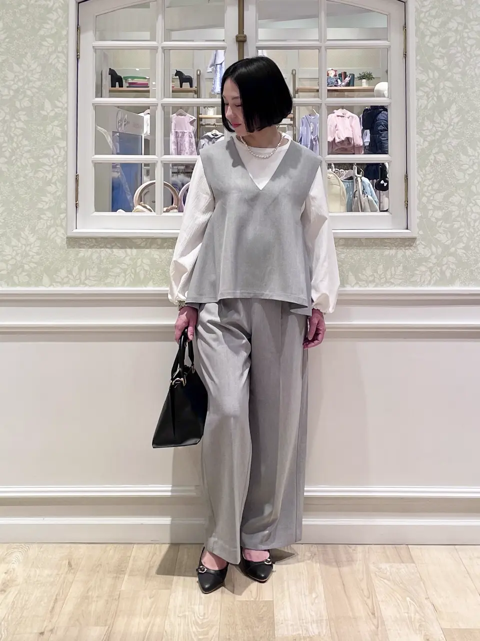 ANY MIKA コーディネート画像