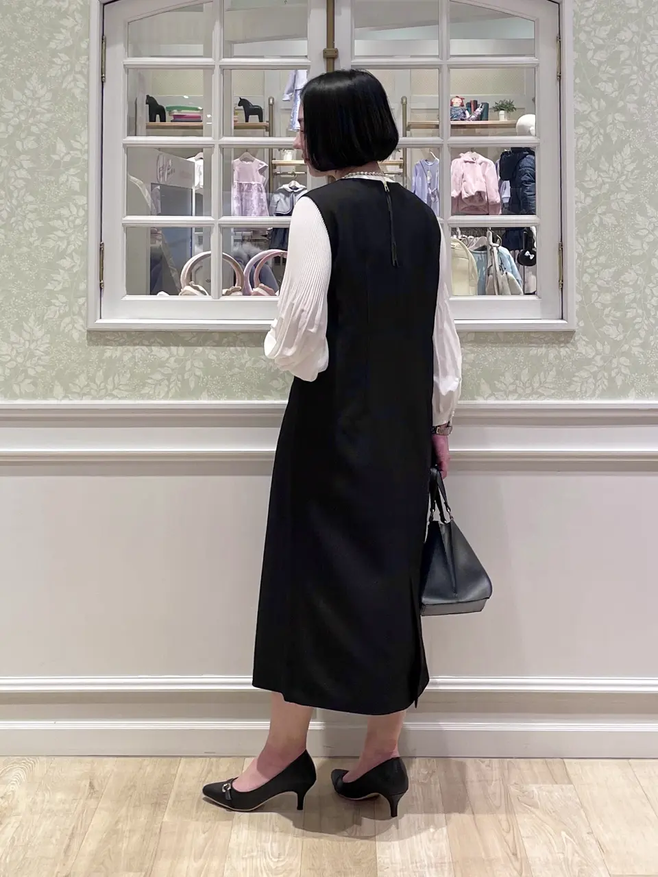 ANY MIKA コーディネート画像