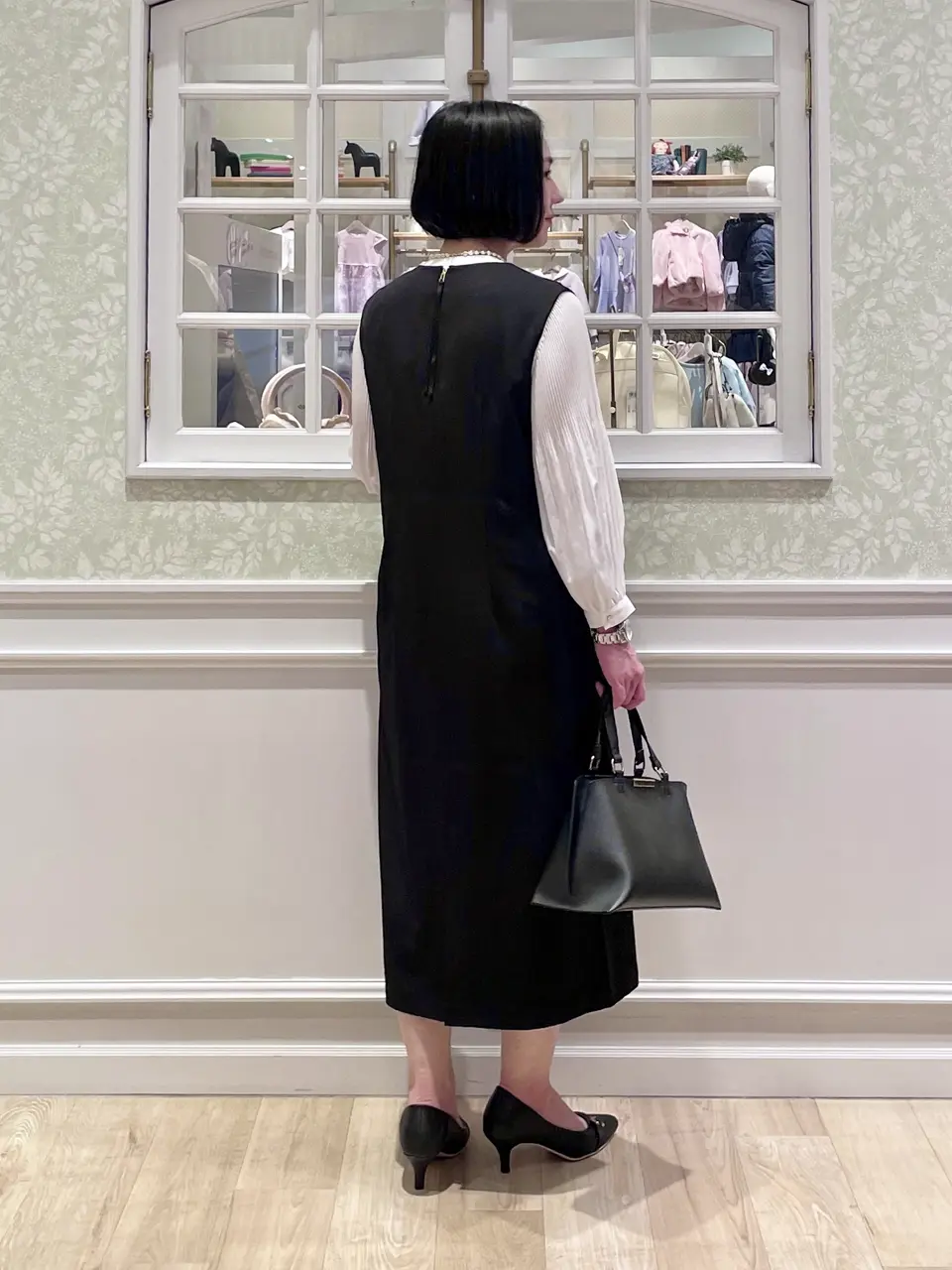 ANY MIKA コーディネート画像