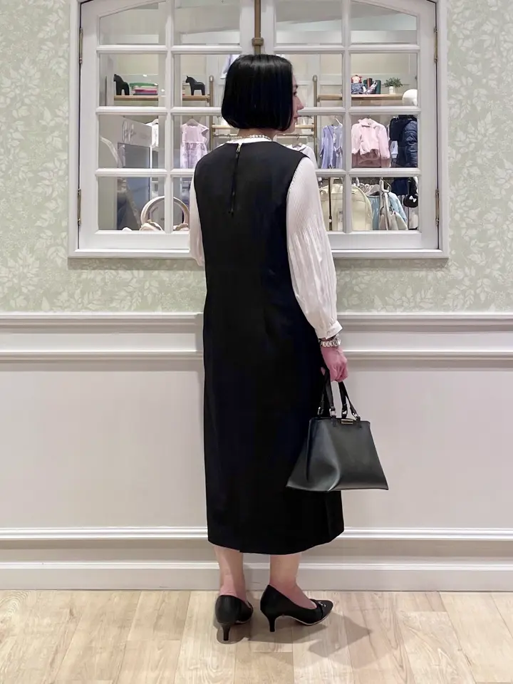 ANY MIKA コーディネート画像