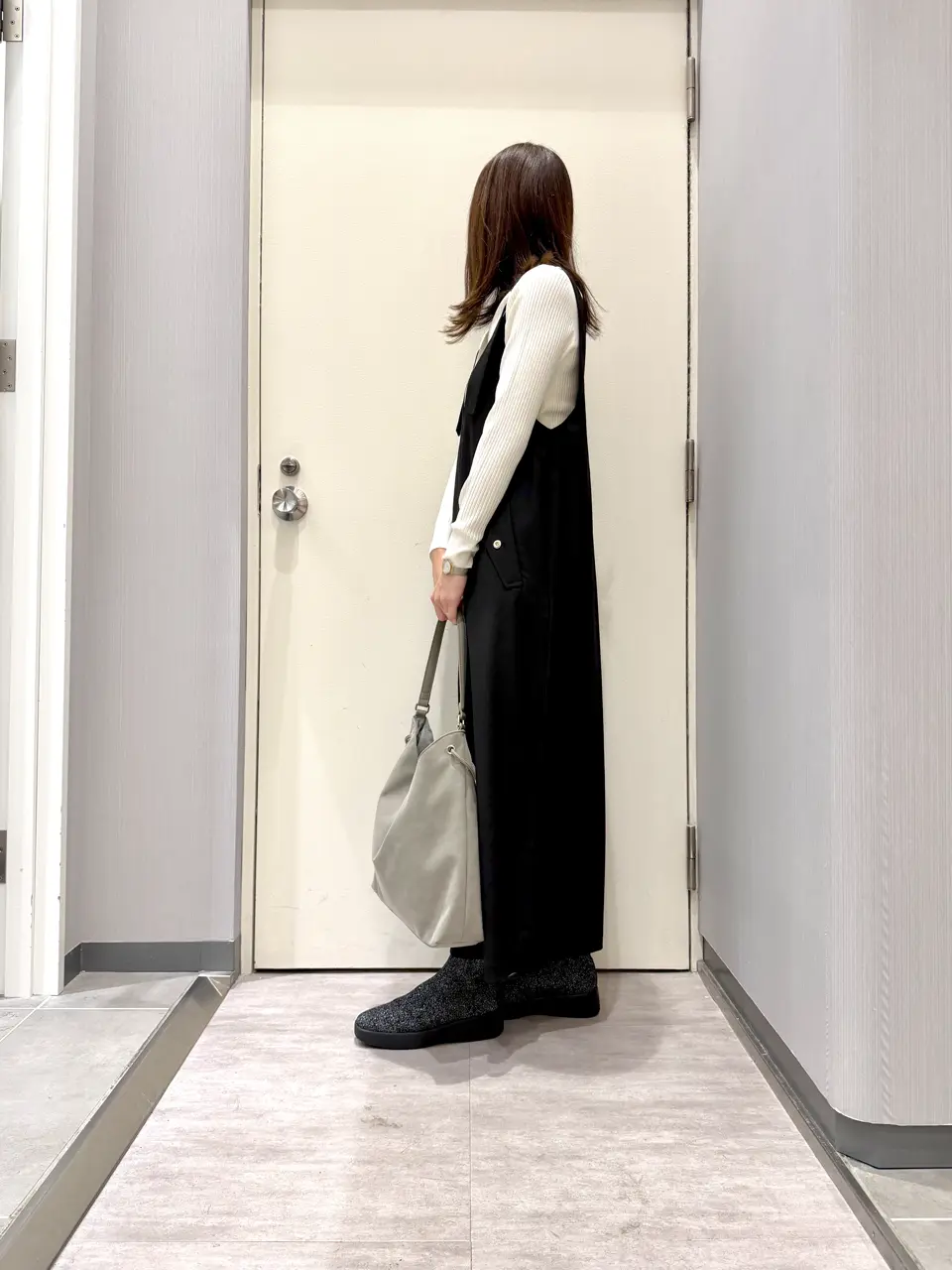 ANY 金井 コーディネート画像