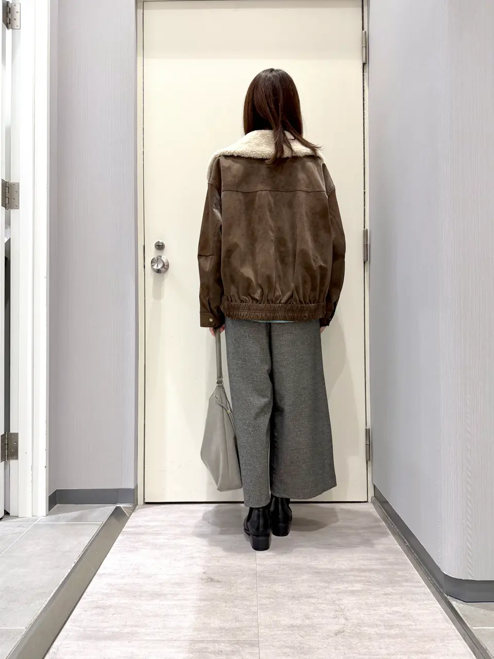 ANY 金井 コーディネート画像