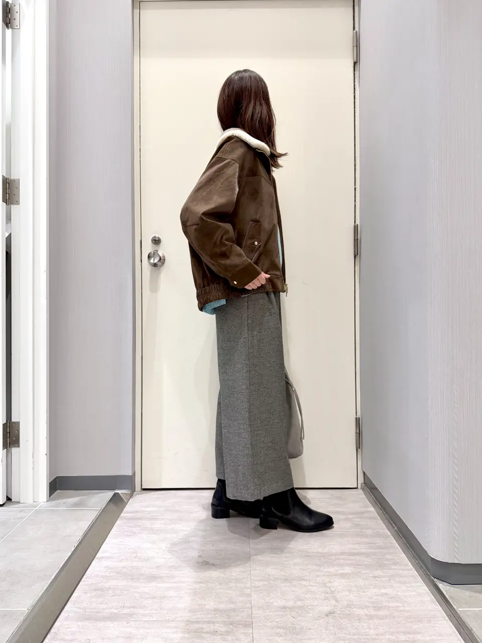 ANY 金井 コーディネート画像