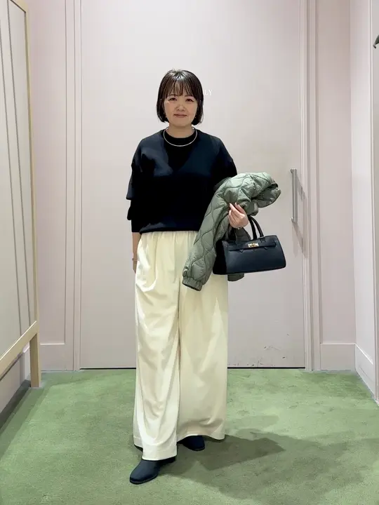 ANY フジコ コーディネート画像