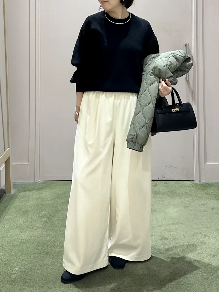 ANY フジコ コーディネート画像