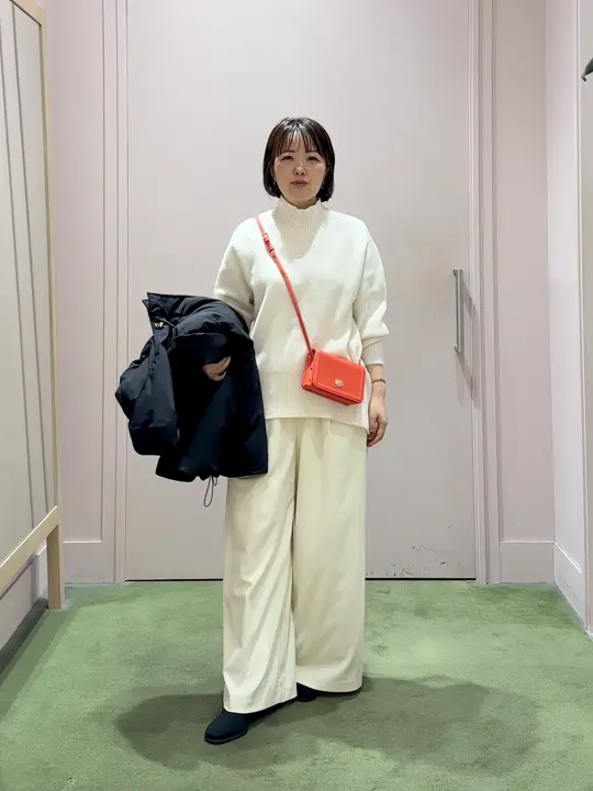 ANY フジコ コーディネート画像