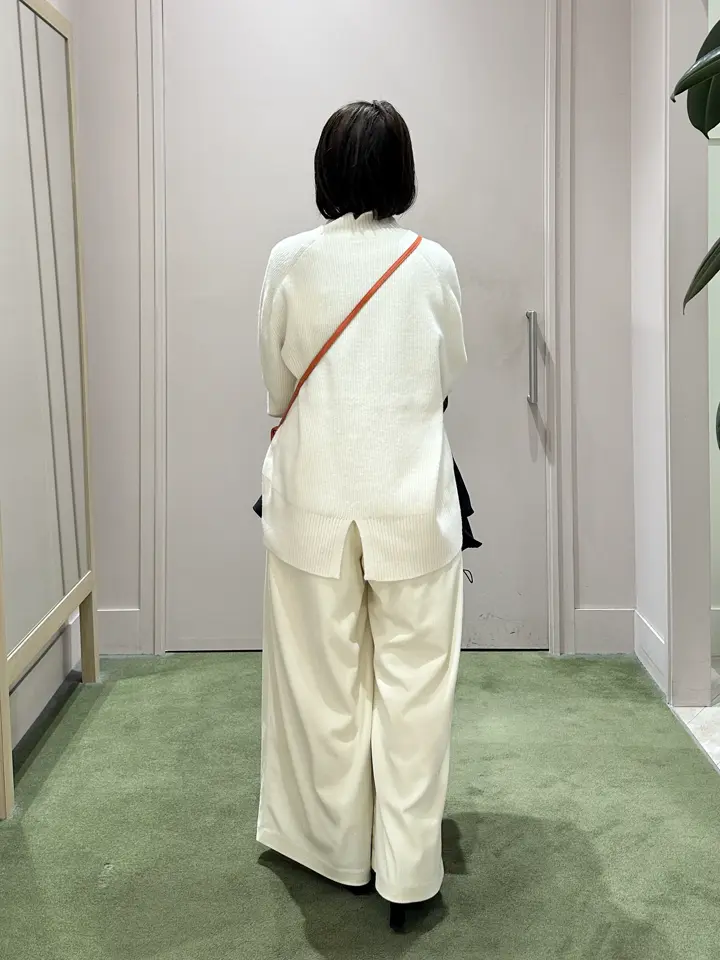 ANY フジコ コーディネート画像