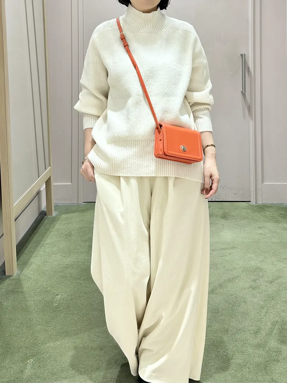 ANY フジコ コーディネート画像