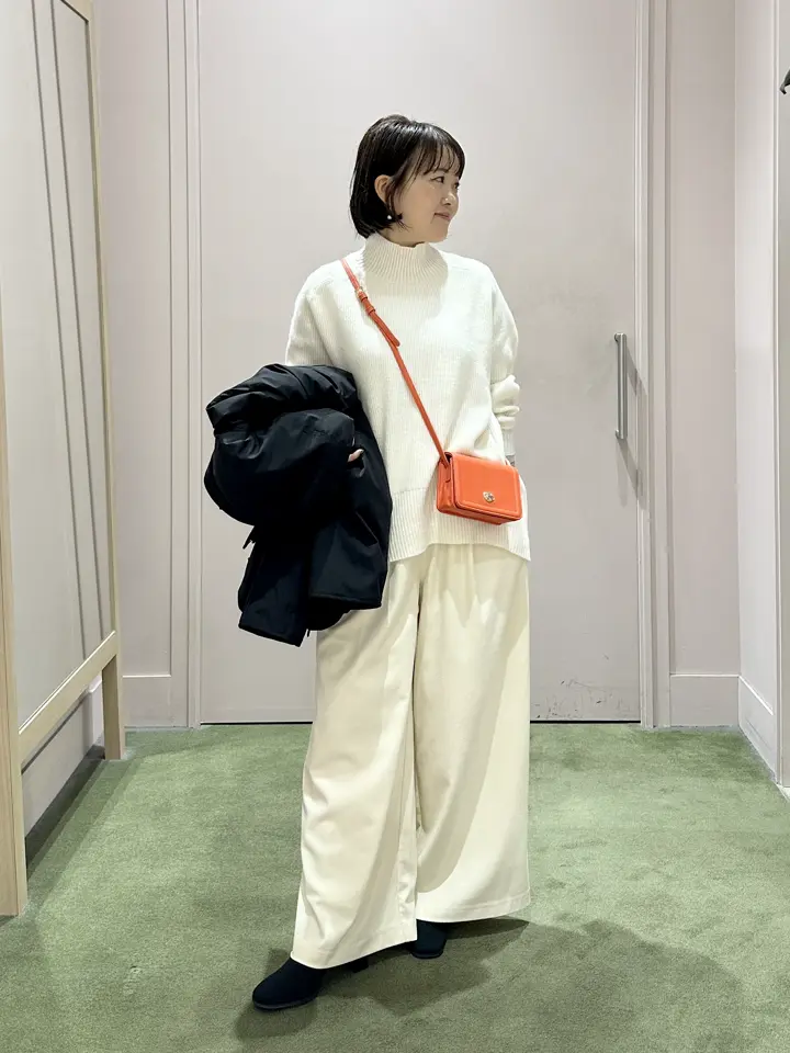 ANY フジコ コーディネート画像