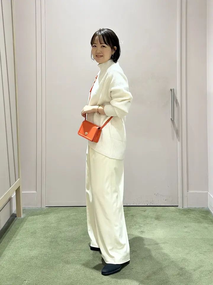 ANY フジコ コーディネート画像