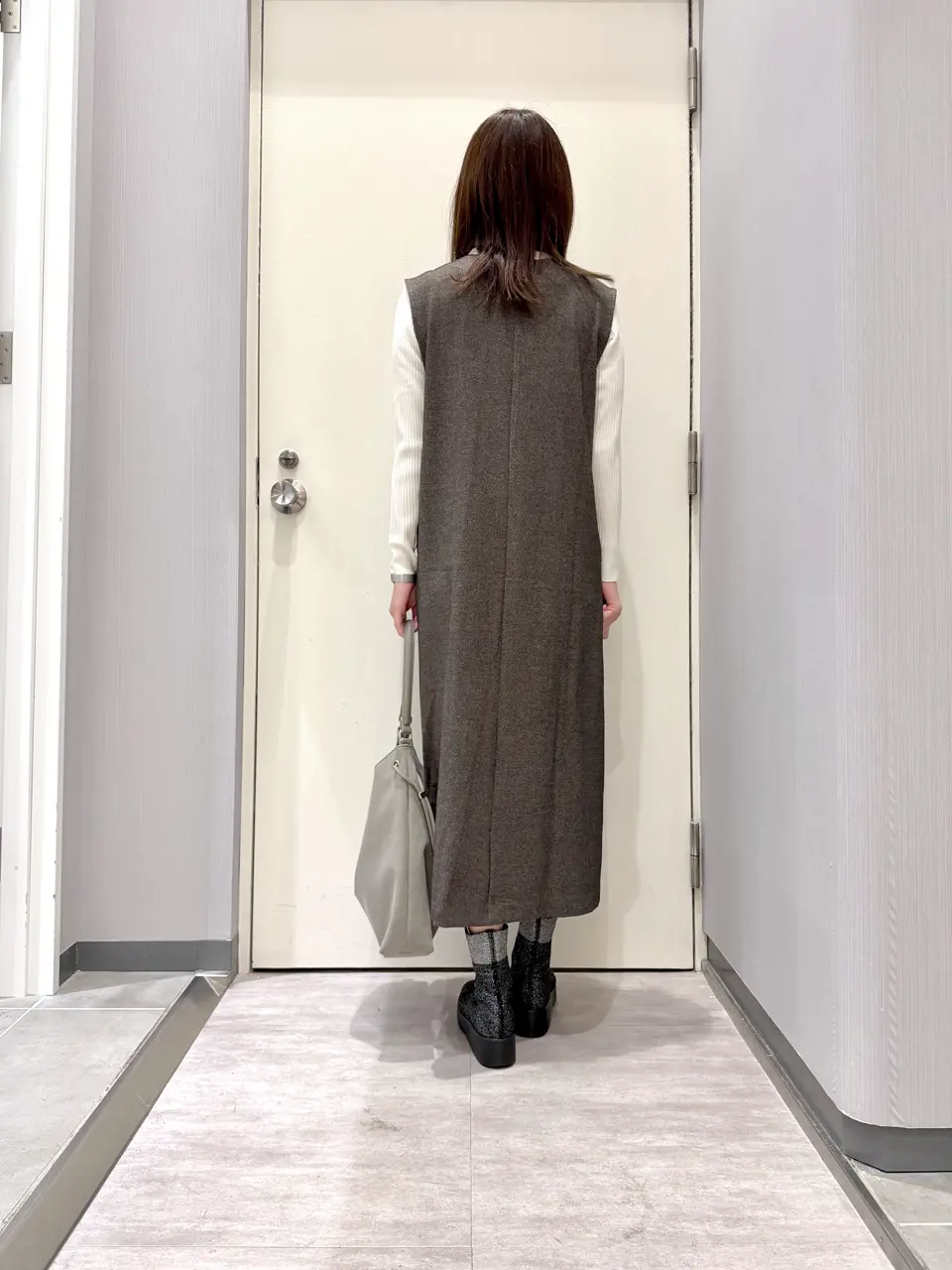 ANY 金井 コーディネート画像