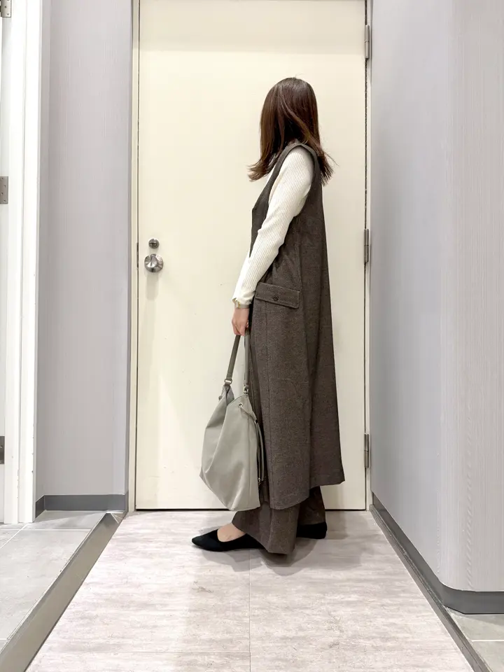 ANY 金井 コーディネート画像