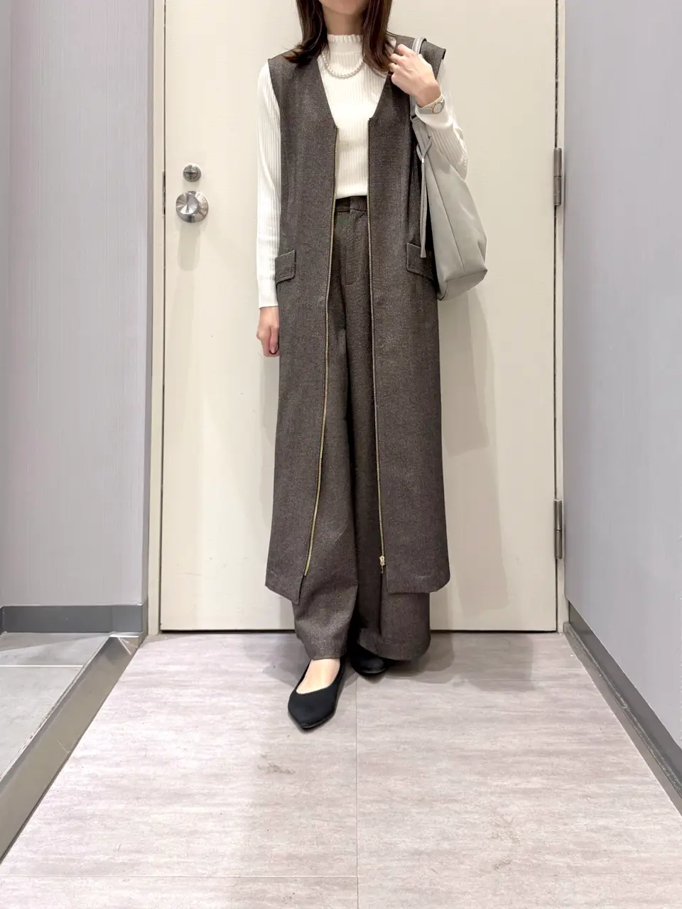 ANY 金井 コーディネート画像