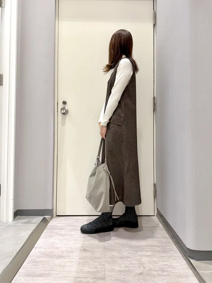 ANY 金井 コーディネート画像