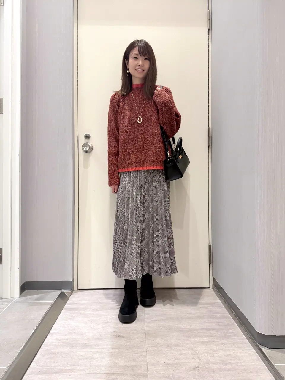 ANY 金井 コーディネート画像