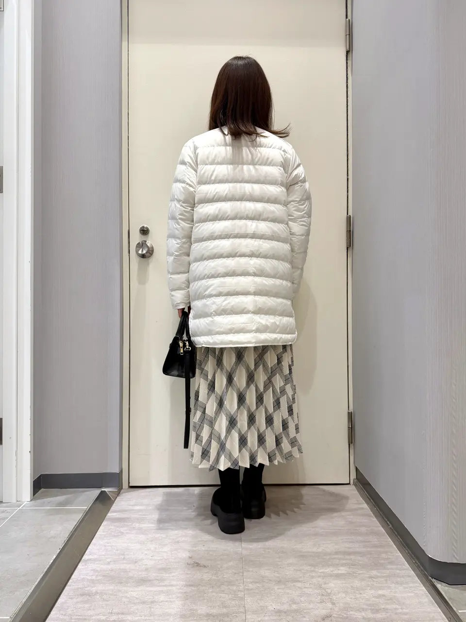 ANY 金井 コーディネート画像