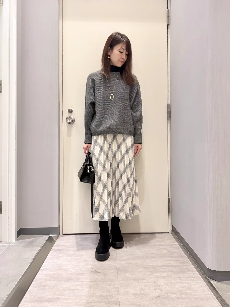 ANY 金井 コーディネート画像