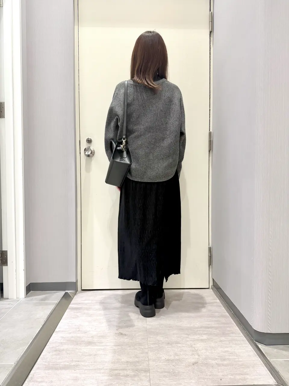 ANY 金井 コーディネート画像