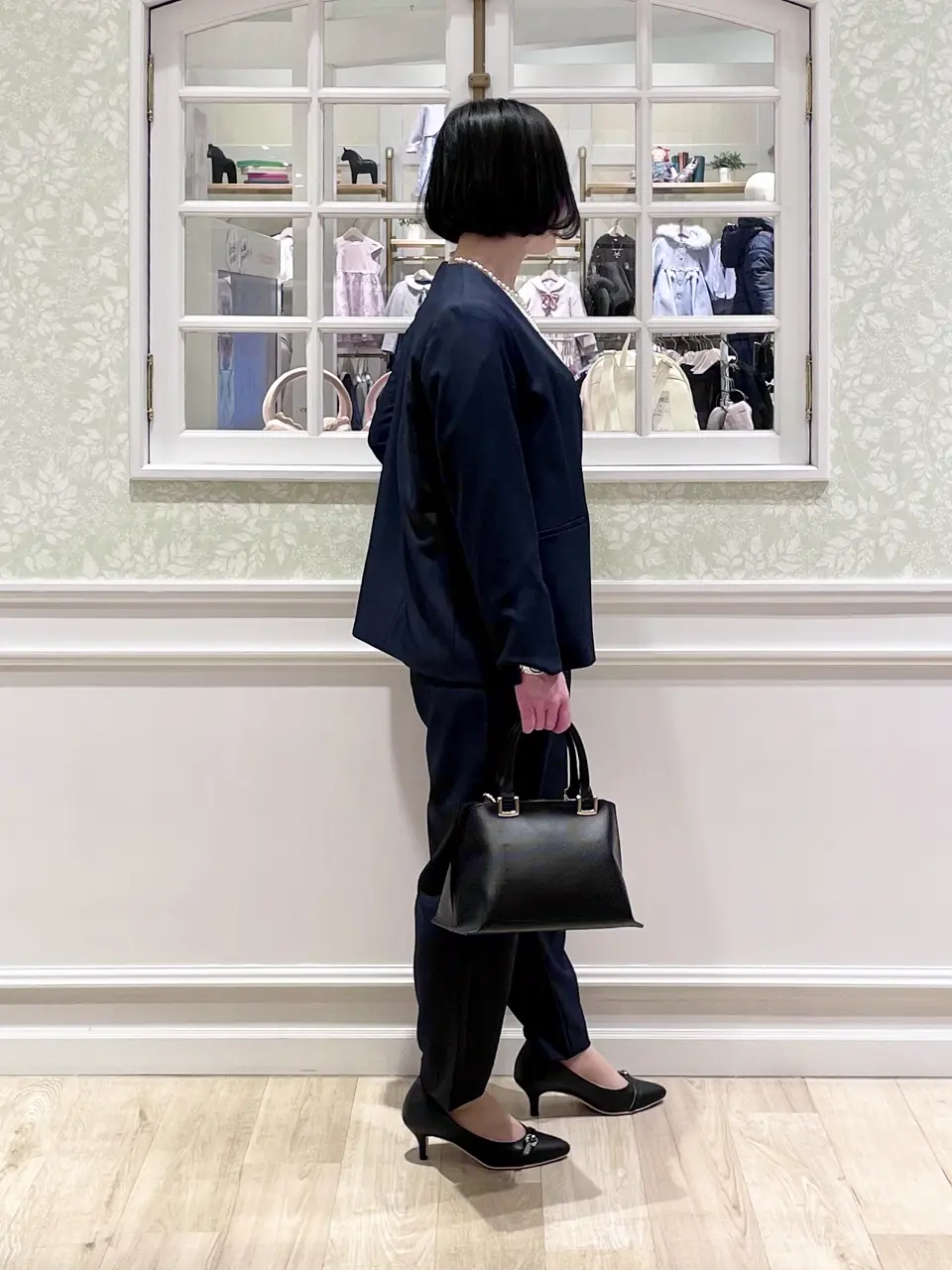 ANY MIKA コーディネート画像