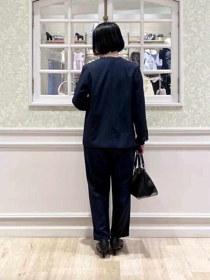 ANY MIKA コーディネート画像