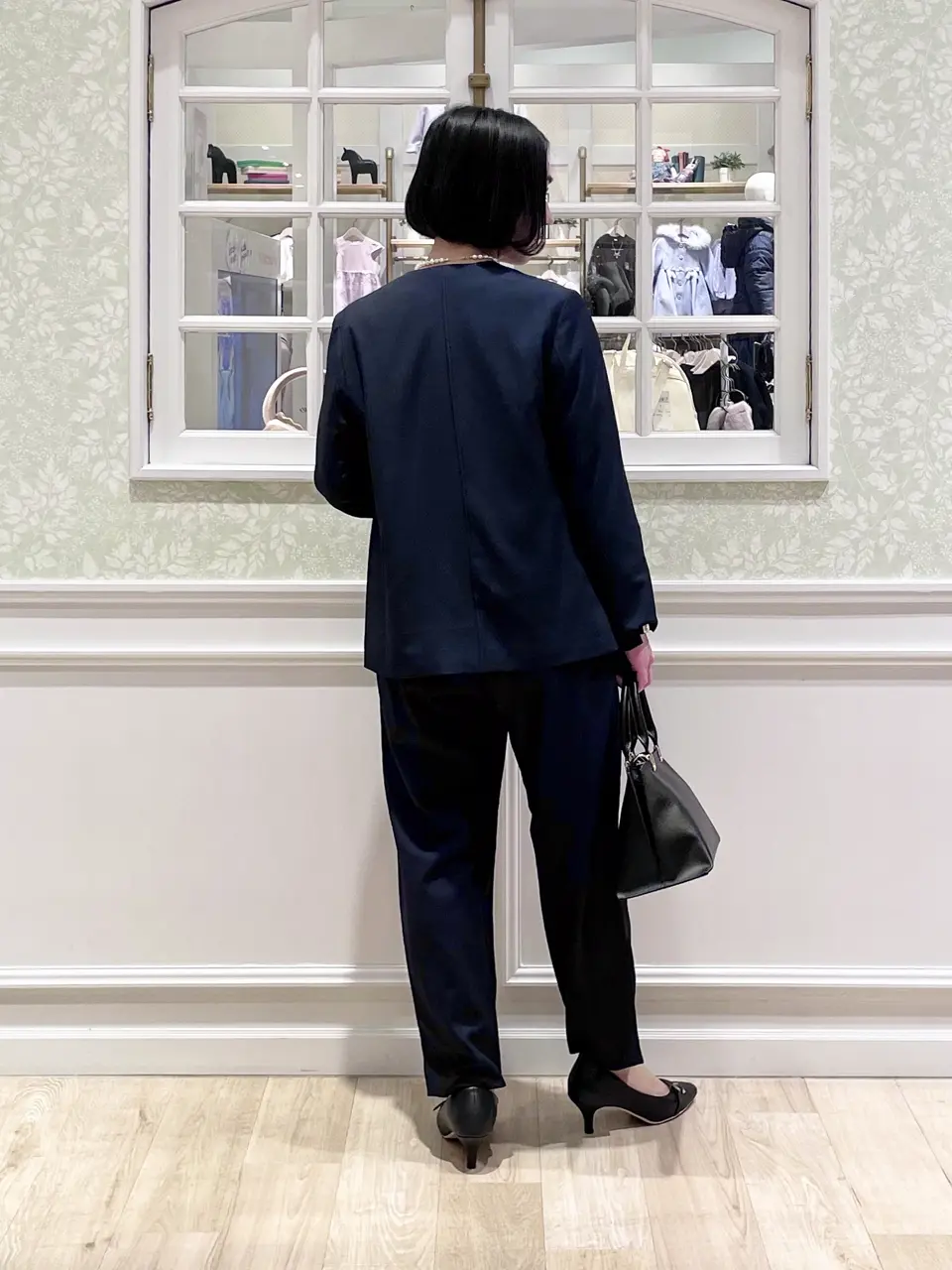 ANY MIKA コーディネート画像