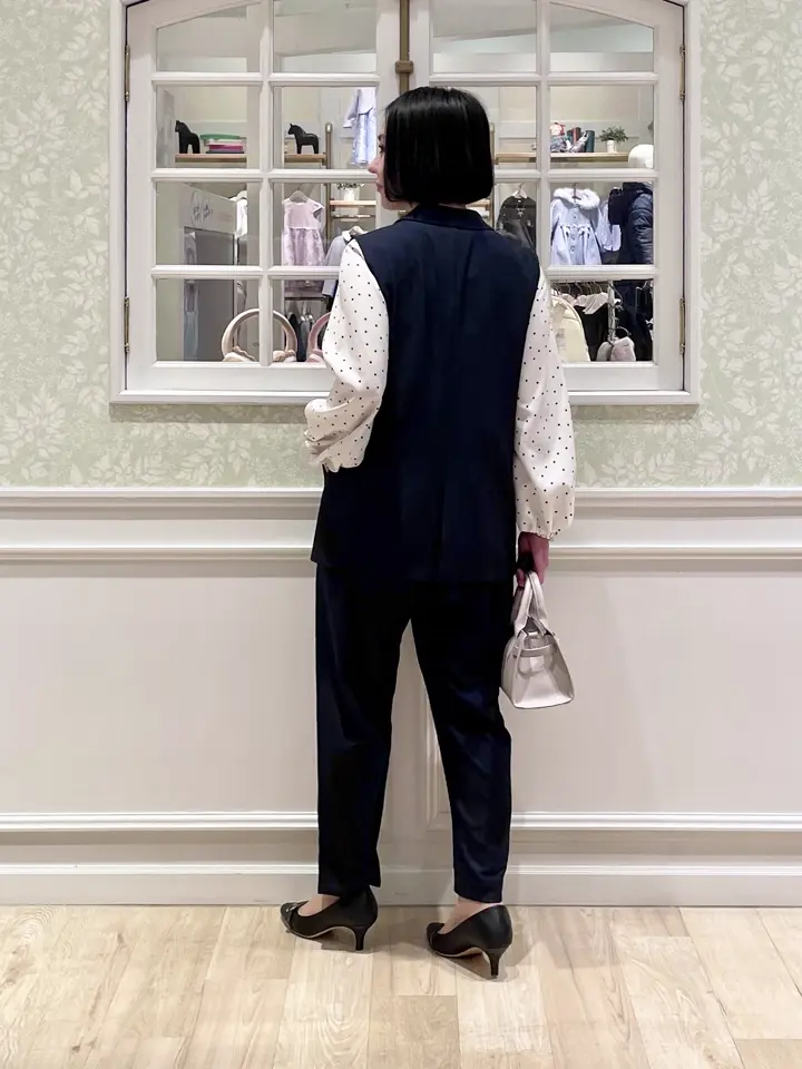 ANY MIKA コーディネート画像