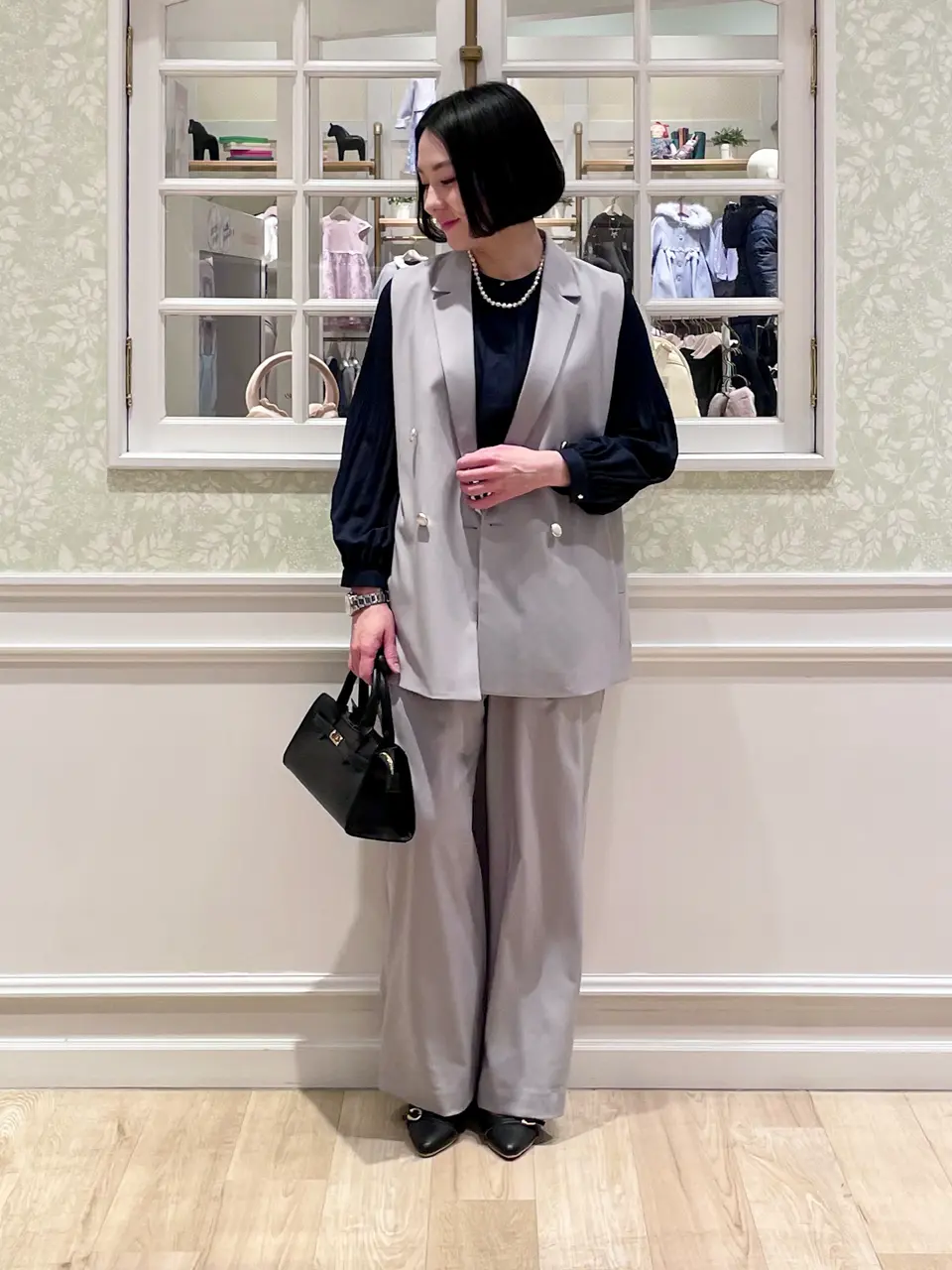 ANY MIKA コーディネート画像